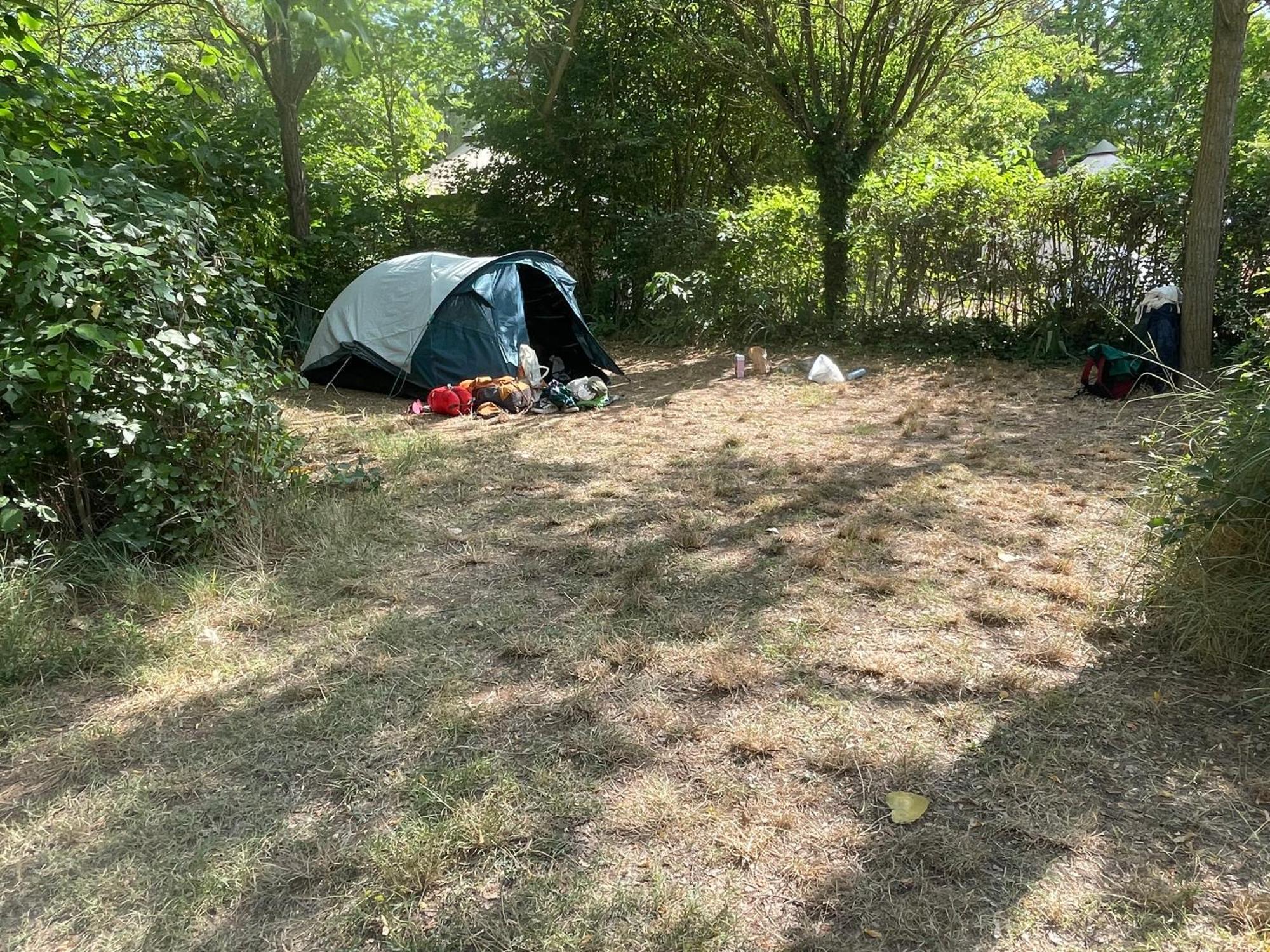 Camping Sainte Victoire Beaurecueil Exterior photo